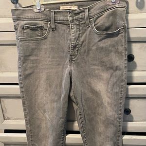 311 shaping skinny Levi’s